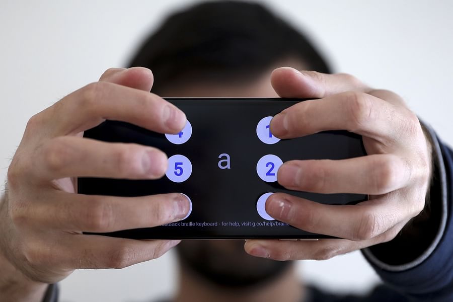 Dynamic Braille Display technology