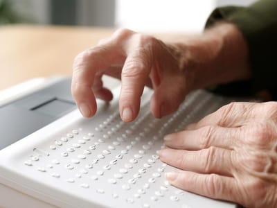 Braille Display Devices for Blind Users: Redefining Reading and Writing